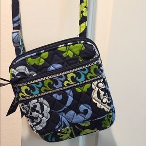 Vera Bradley Disney print crossbody/card holder